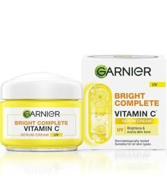 Garnier Skin Naturals Bright Complete Vitamin C Serum UV Cream, Vitamin C Day Cream for Sun Protection and Skin Brightening - Suitable For all Skin Types, 45g